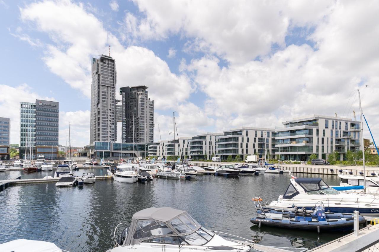 Yacht Park With Sea View By Lion Apartments Gdynia Luaran gambar
